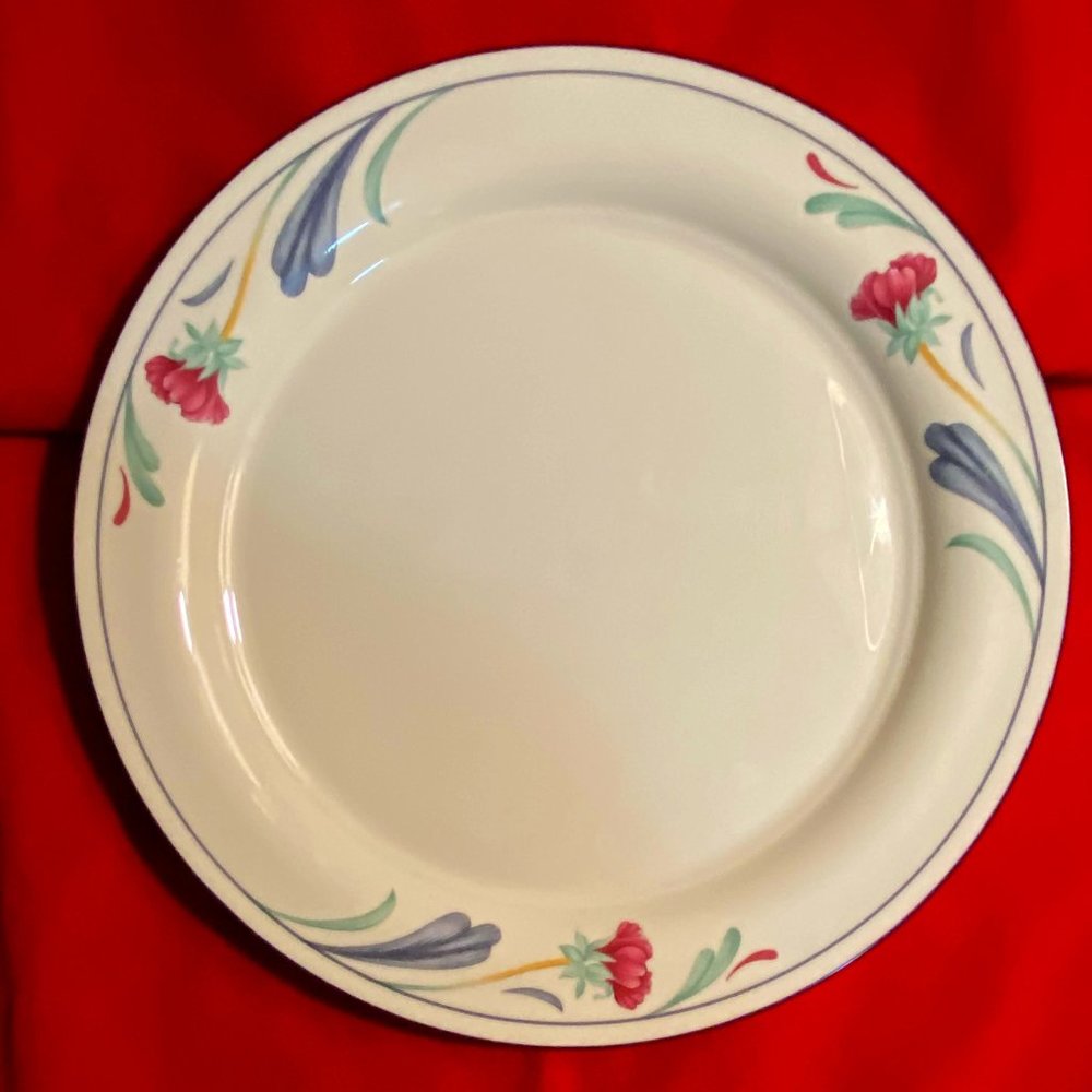 Lenox Poppies on Blue Chinastone dinner plate 10 3/4 wide